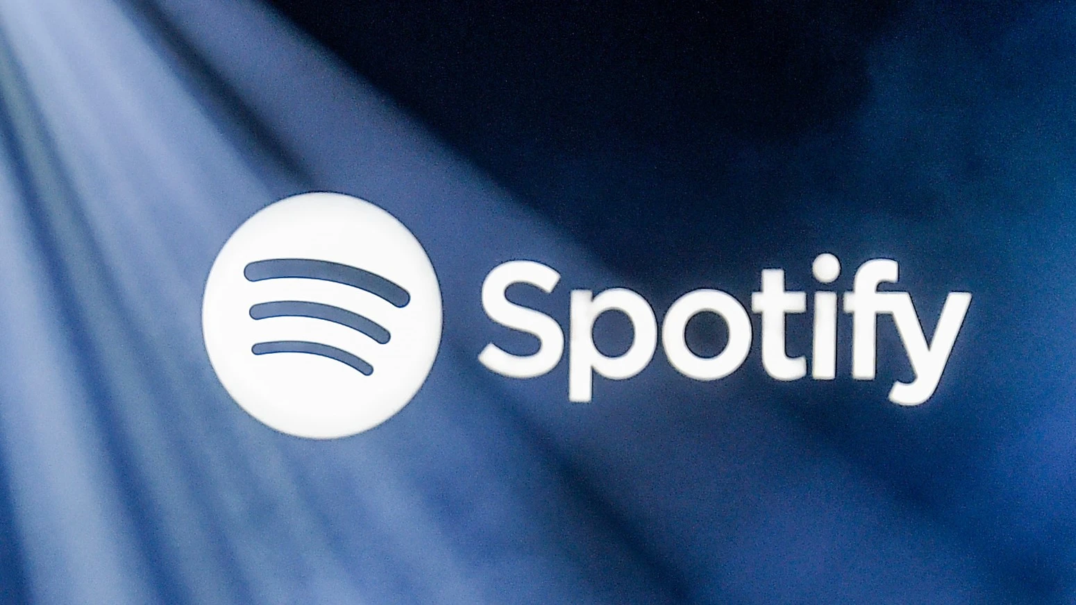 Spotify’s user growth beats expectations, revenue misses