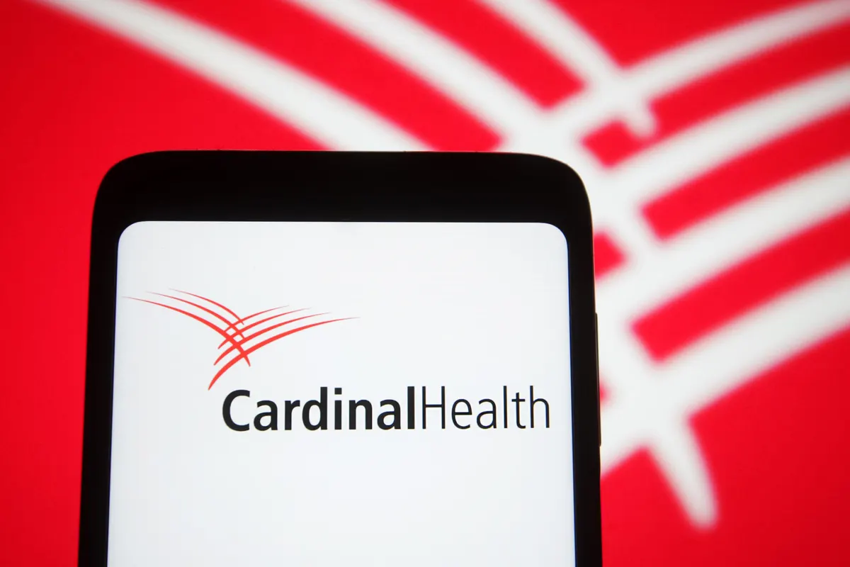 Crawford Investment Cuts Cardinal Health Stake; Analysts Remain Cautiously Optimistic