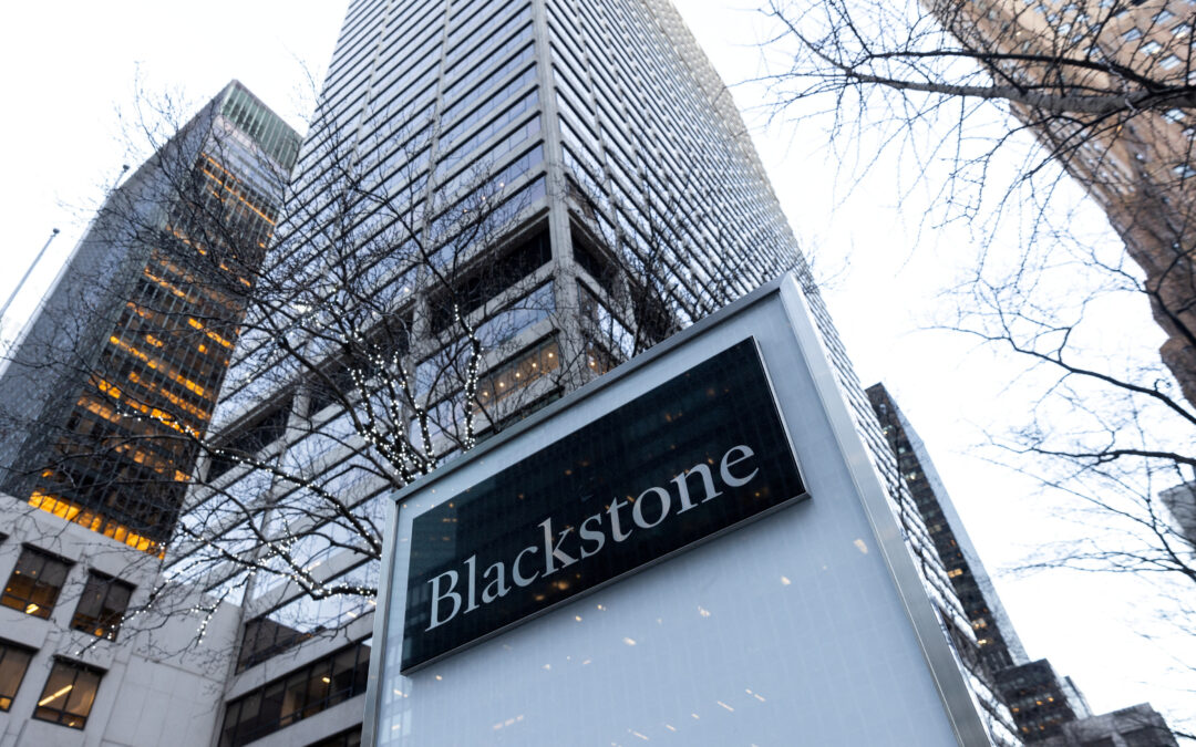 Blackstone Nears Victory in $17 Billion Signature Bank Loan Portfolio Showdown