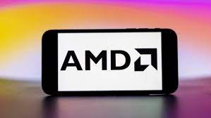 Raymond James Downgrades AMD to Outperform, Citing Elevated AI Revenue Expectations; Adjusts Price Target to $195