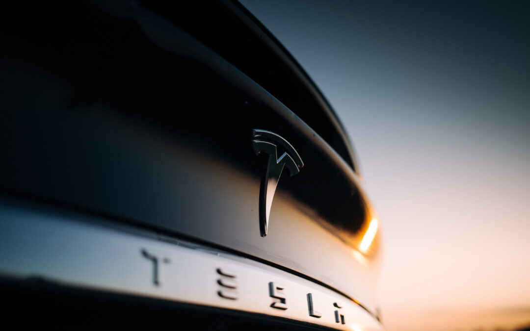 Tesla (NASDAQ: TSLA) car crashes and catches fire in France, killing four people – AP