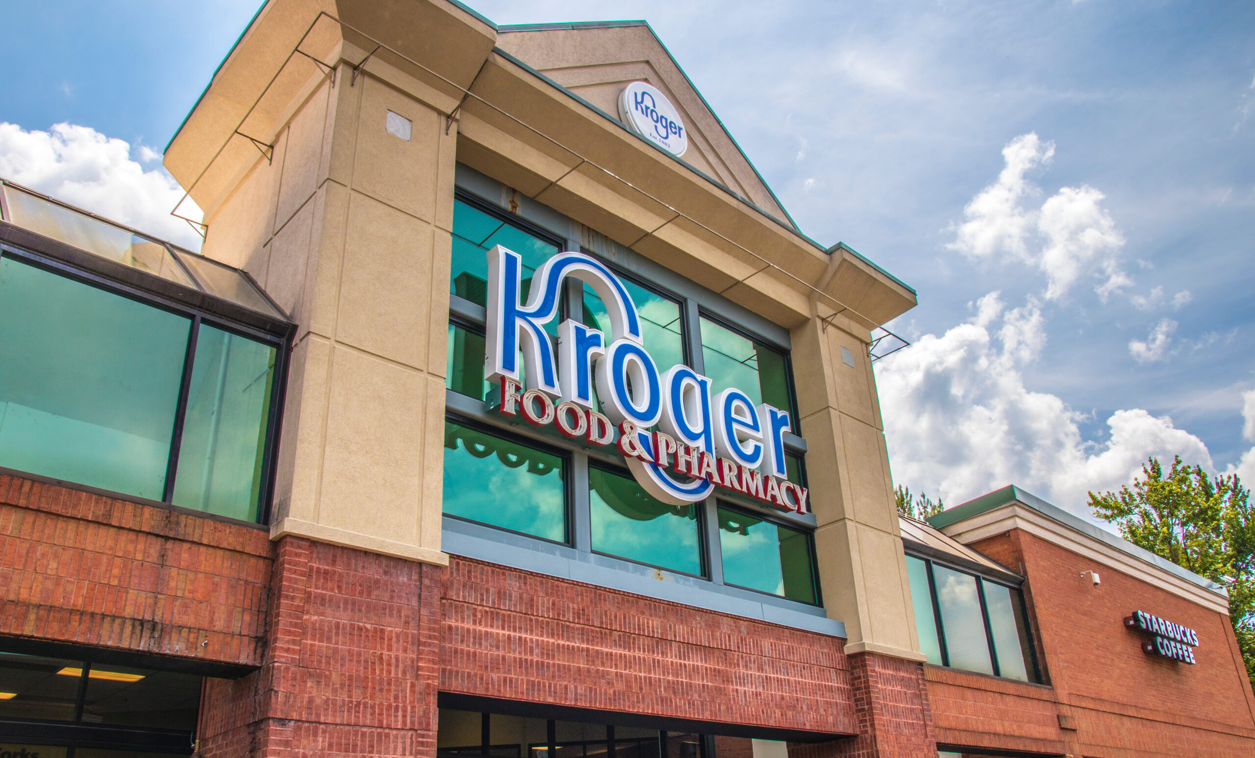 Lawrenceville, Ga USA - 07 05 20: Kroger grocery store sign over entrance