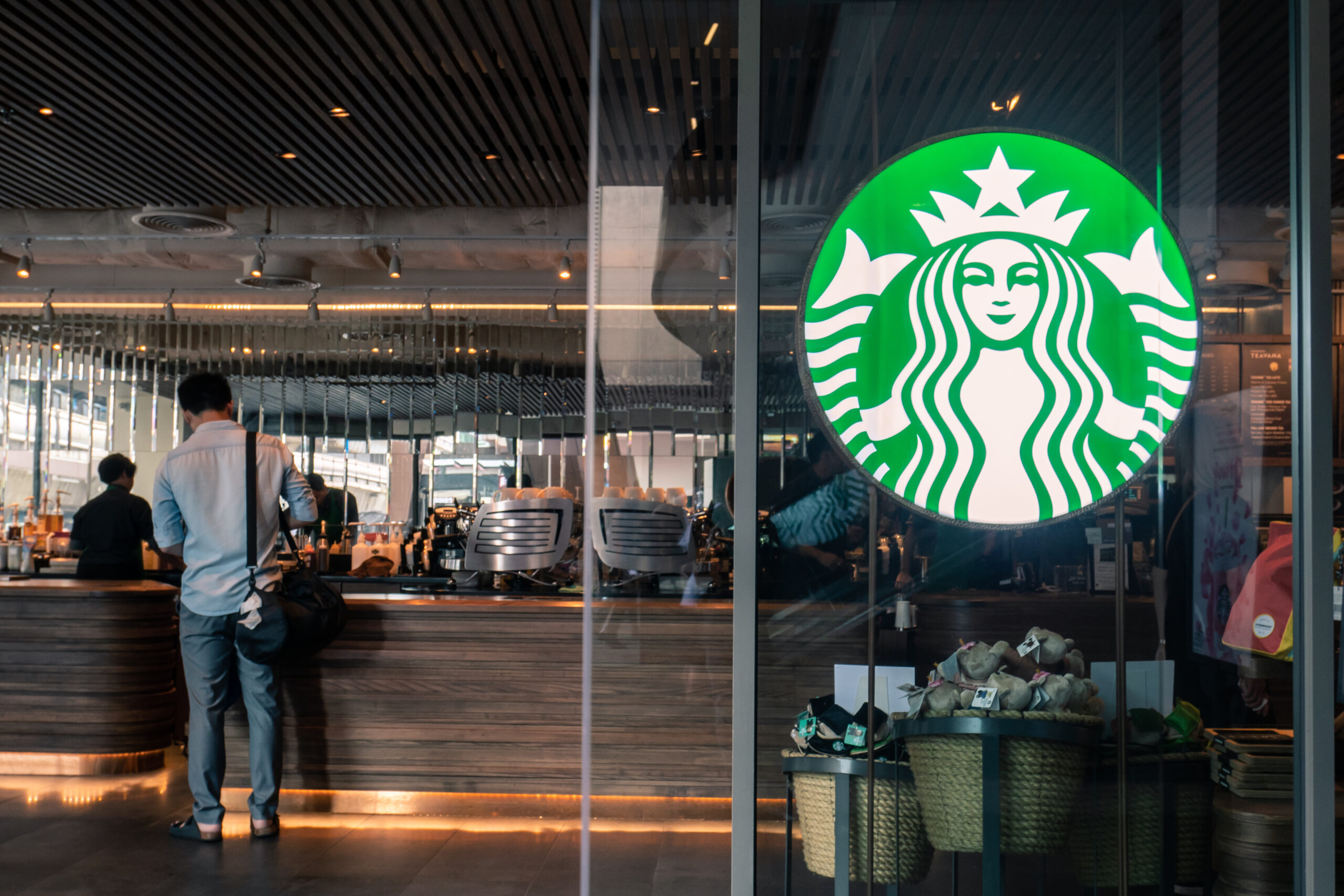 Layoffs going into the fourth quarter, Starbucks (NASDAQ: SBUX) to close stores, cut 900 jobs