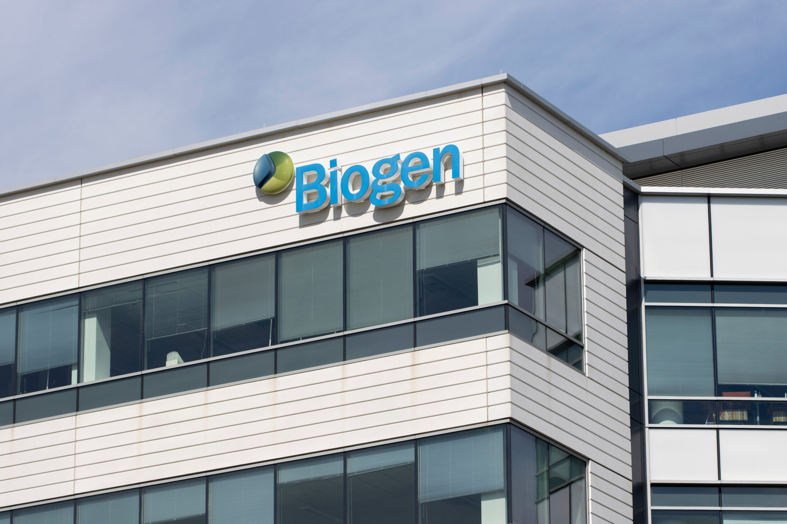 Biogen CEO is confident that Alzheimer’s drug will give edge over Lilly