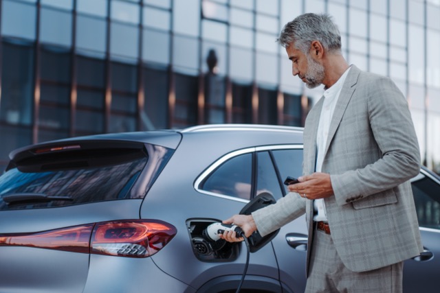 Charging it up, Hypercharge signs LOI to acquire Texas EV charging firm REVS