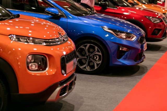 Investors don’t like changes, Cars.com tumbles as company names new CFO